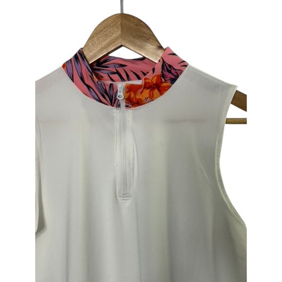Tommy Bahama GOLF White Sleeveless 1/4 Zip Top Shirt Women's Size Small New - Picture 2 of 4